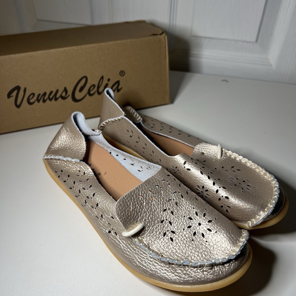 Venus Celia‎ Womens Shoes Comfort Flat Loafers Size 7 Gold